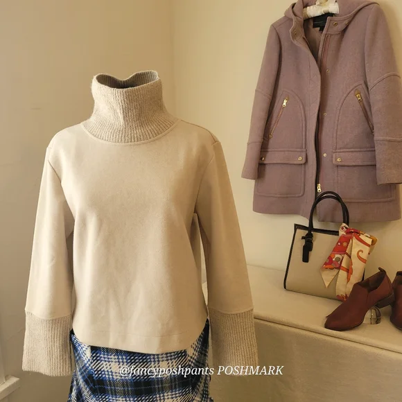 new!BANANA REPUBLIC fine structured ribknit turtleneck special split cuff detail - Picture 9 of 17